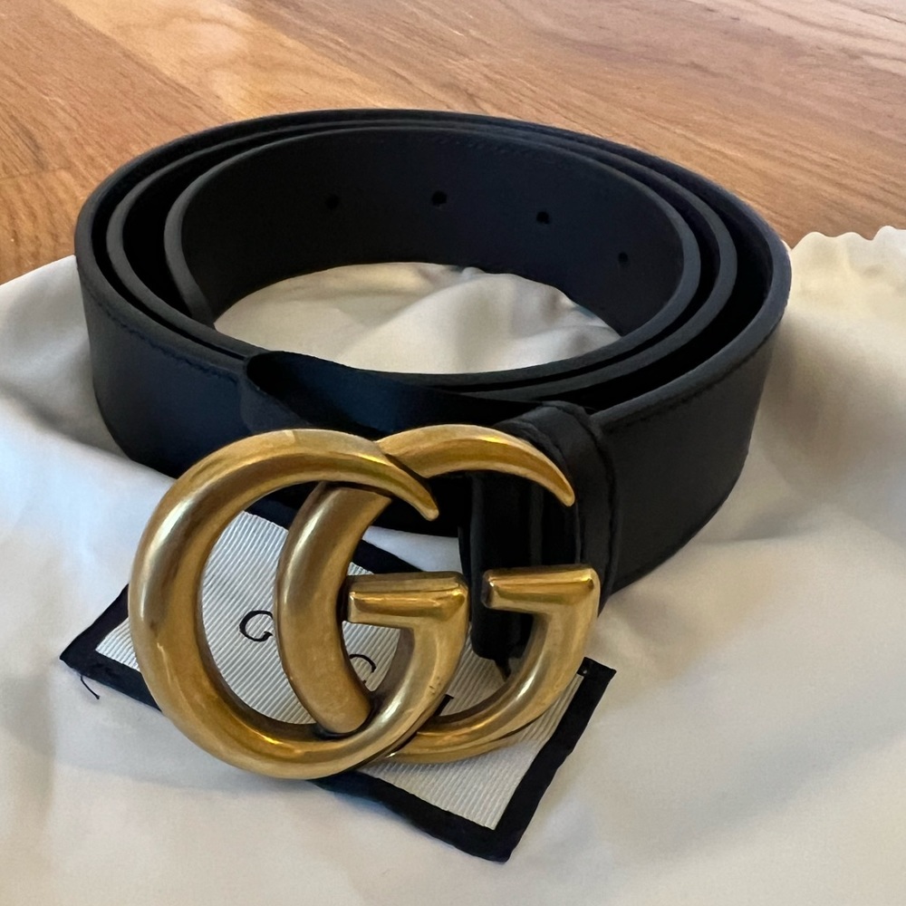 GUCCI BELT SIZE 90 ***WORN ONCE***